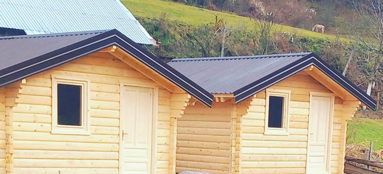 Dedushi Guesthouse &Wood Cabins-Camping Place Gusinje Extérieur photo